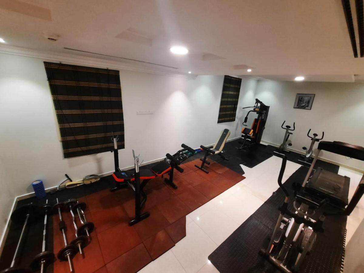 阿尔马赛6号套房豪华酒店 利雅德 外观 照片